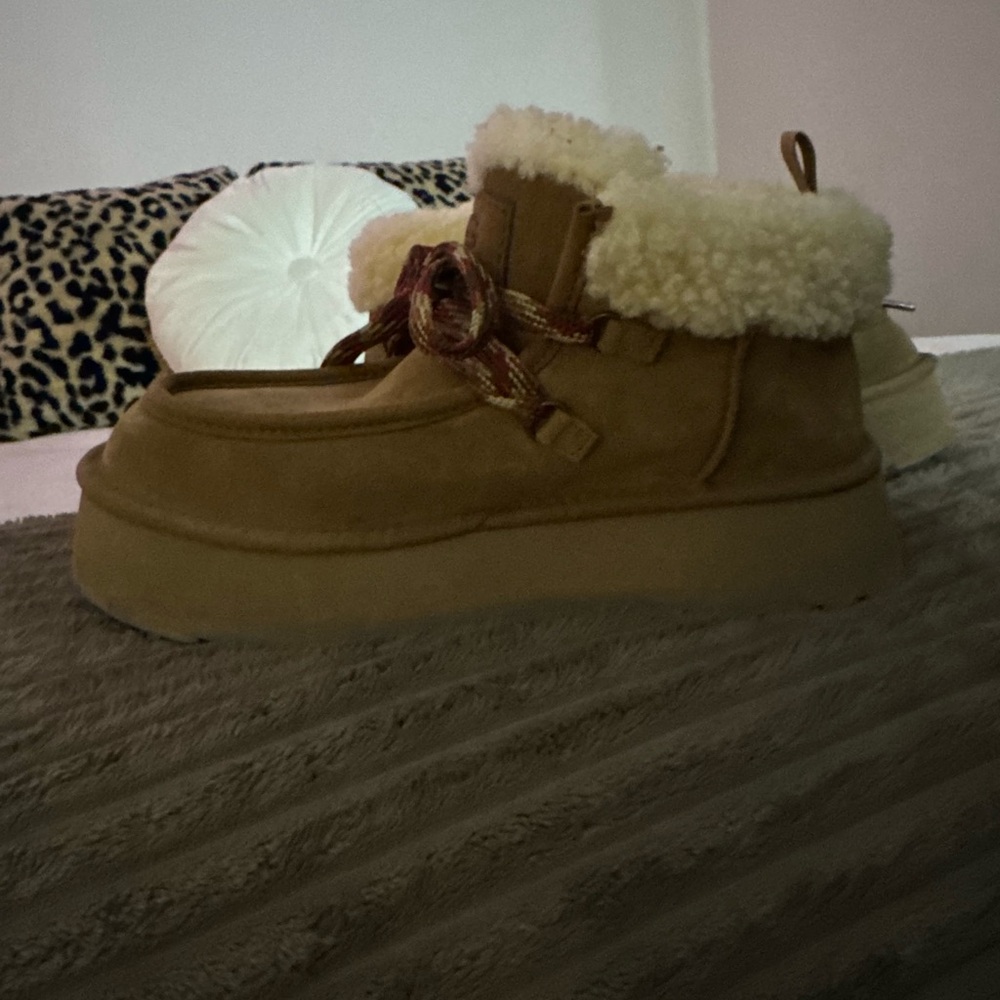 Tan Shearling-Lined Boots